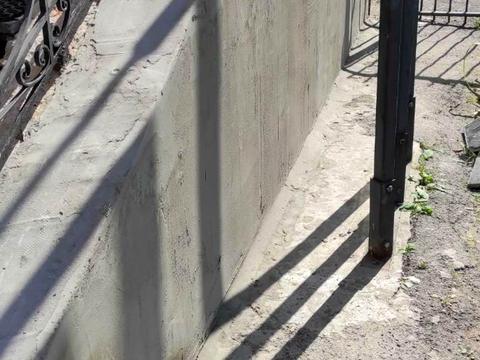 комерційна за адресою Юліана Матвійчука вул. (), 28