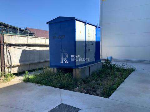 комерційна за адресою Кленова, 1