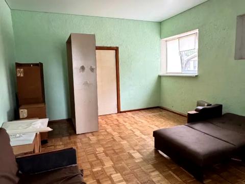 комерційна за адресою Універсальний пров., 7-А