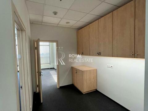 комерційна за адресою Київ, Богдана Хмельницького вул., 52