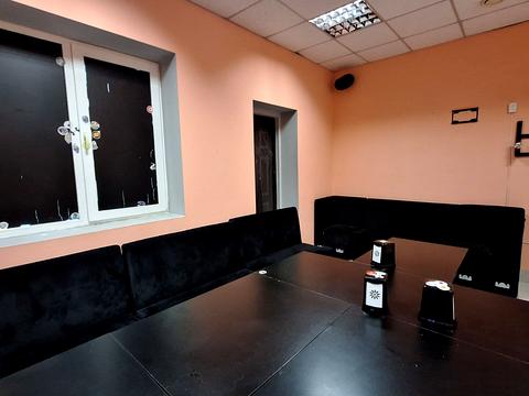 коммерческая по адресу Рівненська, 76 б