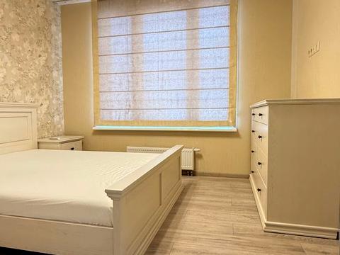 квартира за адресою Дніпровська набережна вул., 16-Г