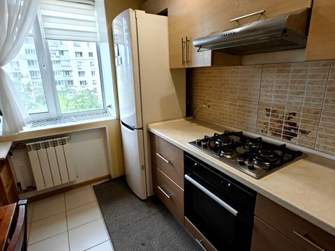 квартира за адресою Романа Шухевича просп. (Генерала Ватутіна), 24