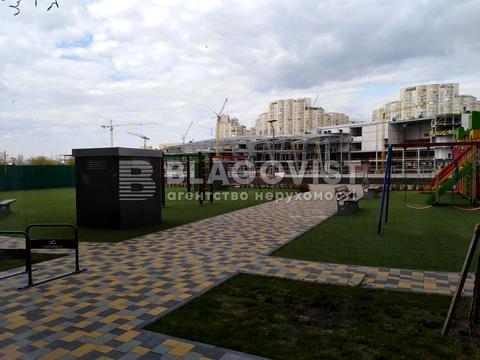 квартира за адресою Дніпровська набережна вул., 14-А