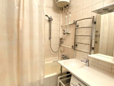 квартира за адресою Госпітальний пров., 1-А
