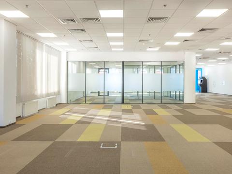 комерційна за адресою Жилянська вул., 75