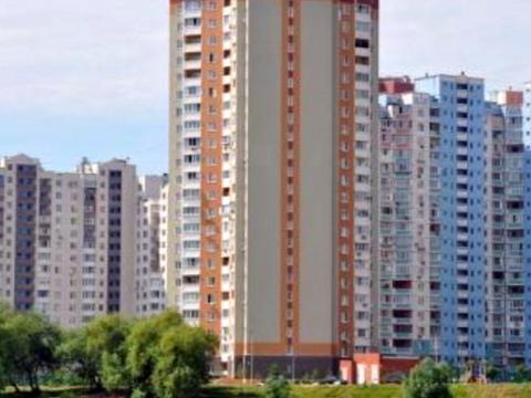 квартира за адресою Київ, Драгоманова вул., 1