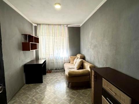 квартира за адресою Зінаїди Білої, 3