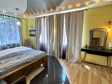 квартира за адресою Польова, 7