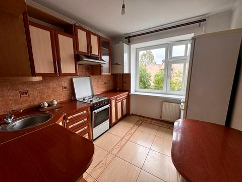 квартира за адресою Карпенка вул., 14