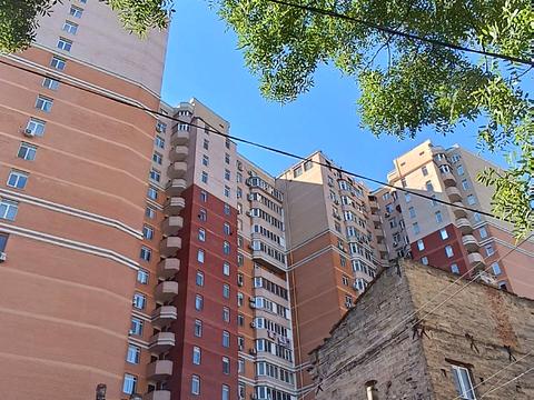 квартира за адресою РОЗУМОВСЬКОГО, 10 