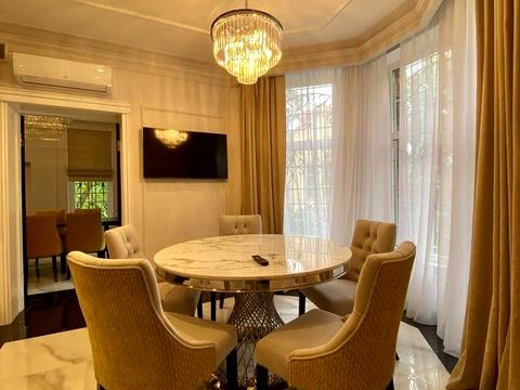 будинок за адресою Гатне