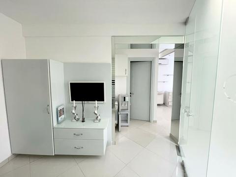 комерційна за адресою Дмитра Донцова вул. (Дмитра Донського), 3