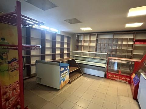 комерційна за адресою Кременець, Вишнівецька, 1