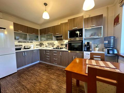 квартира за адресою Євгена Патона вул., 27