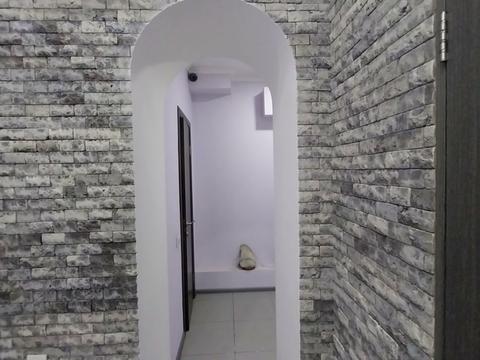 комерційна за адресою Амосова пров., 22