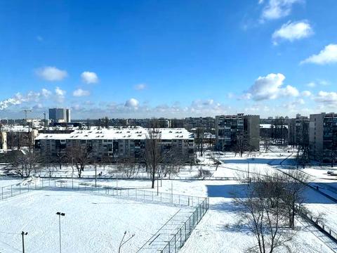 квартира за адресою Сулеймана Стальського вул., 8-Б