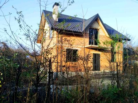 будинок за адресою Івасюка вул.