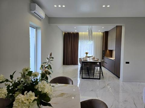 будинок за адресою Квітнева вул.