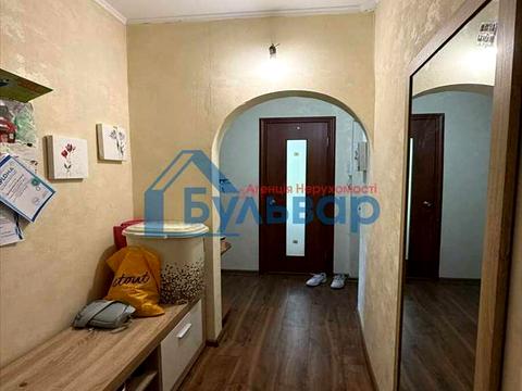 квартира за адресою Олеся Гончара вул. (Енгельса), 25а