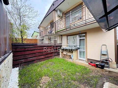 будинок за адресою Українська вул.