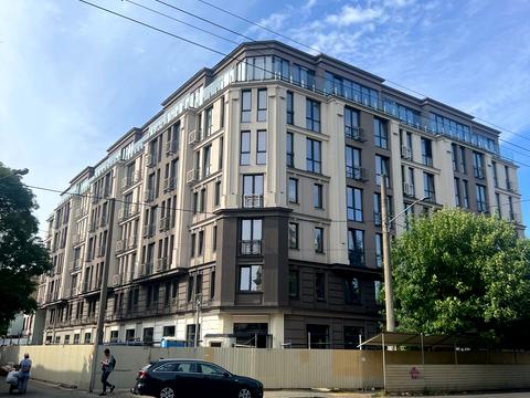 комерційна за адресою Велика Арнаутська вул., 115