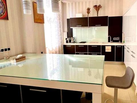 квартира за адресою Софіївська вул., 12