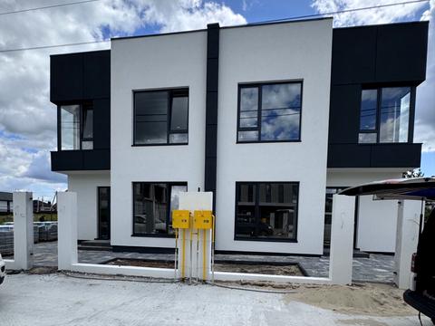 будинок за адресою Лісова