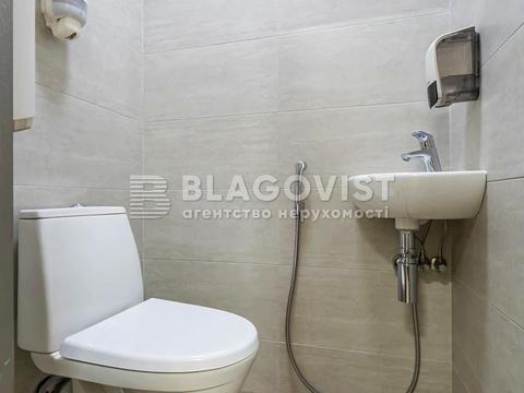 комерційна за адресою Щекавицька вул., 30/39