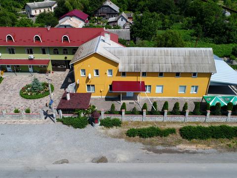 коммерческая по адресу Центральна, 126