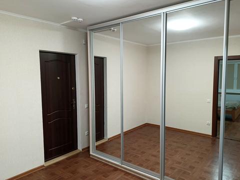 квартира за адресою Миколи Вінграновського вул., 2