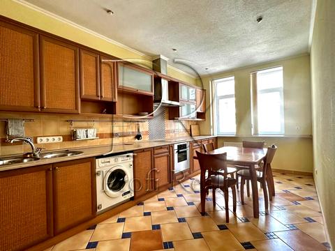 квартира за адресою Дмитрівська вул., 56-А