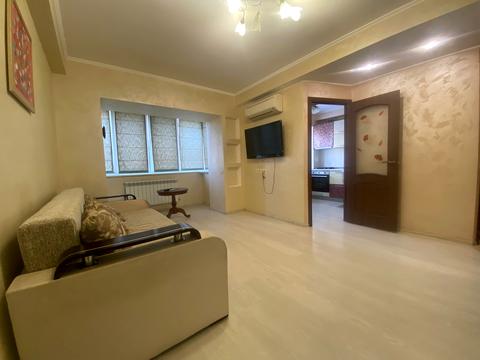 квартира за адресою Академіка Доброхотова вул., 12