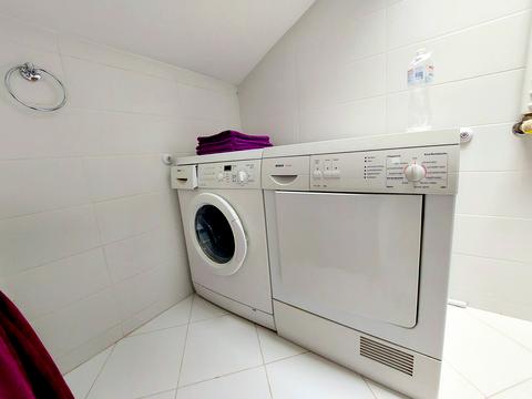 квартира за адресою Леоніда Глібова вул., 12