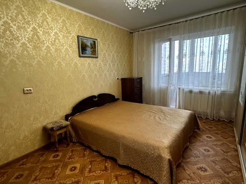 квартира по адресу Ревуцкого ул., 18-А