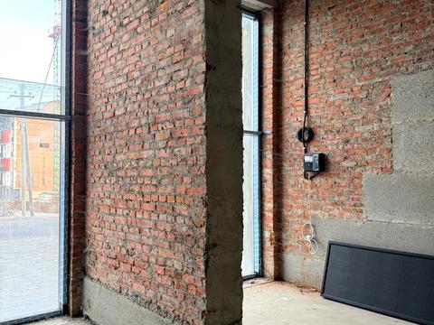 комерційна за адресою Шептицького вул., 100Г