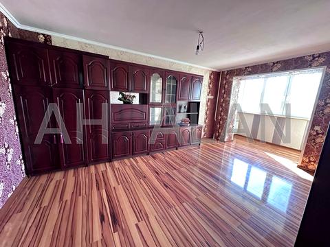 квартира за адресою Оноре де Бальзака вул., 70