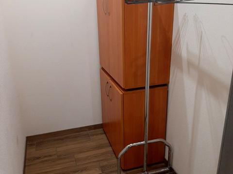 комерційна за адресою Євгена Коновальця вул. (Щорса), 36-Е