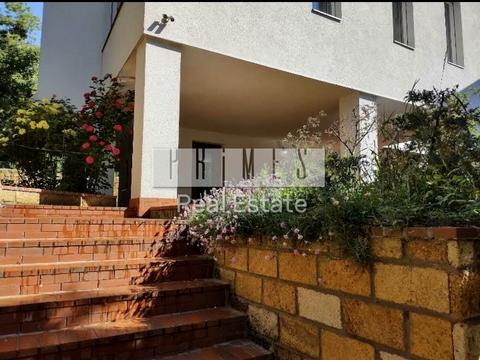 будинок за адресою Кучмин Яр пров. (Краснодонський)