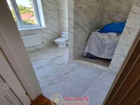 будинок за адресою Жоліо Кюрі вул., 8