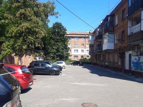 квартира за адресою Кам'янецька вул., 56