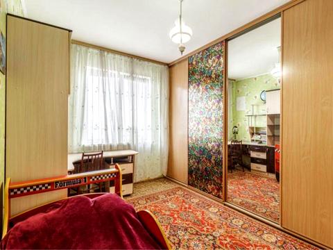 квартира за адресою Анни Ахматової вул., 16-В