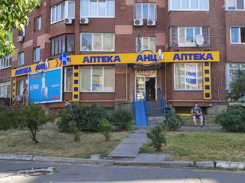 коммерческая по адресу Драгоманова ул., 17