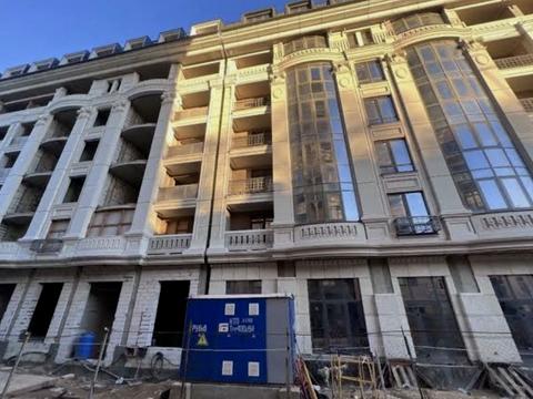 комерційна за адресою Єврейська вул., 3