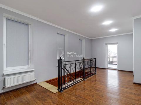 комерційна за адресою Володимира Самійленка вул. (Холмогорська), 17