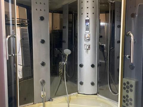 квартира за адресою Київ, Академіка Лебедєва вул., 1