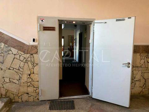 комерційна за адресою Степана Бандери просп. (Московський), 999