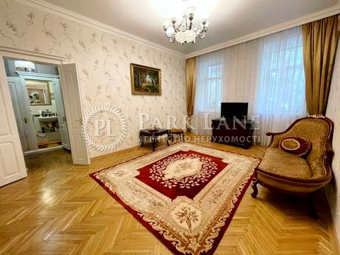 квартира за адресою Михайлівська вул., 16-Б