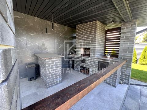 будинок за адресою Миру, 1