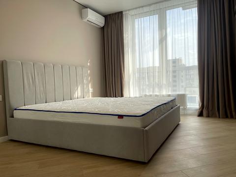 квартира по адресу Ревуцкого ул., 40-Б